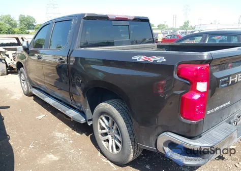 2019 Chevrolet Silverado 1500 Lt z USA, uszkodzony, nr VIN 1GCUYDED2KZ191903